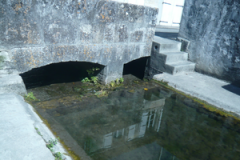 chateauneuf_lavoir-chapeliers